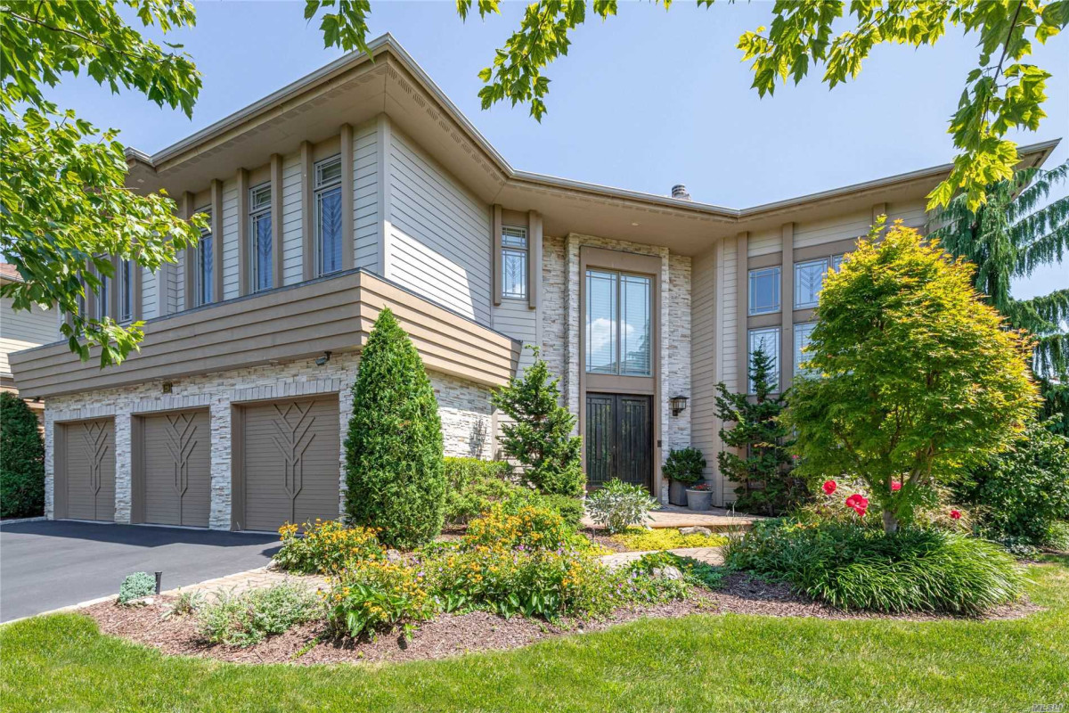 Hamlet Estates Jericho